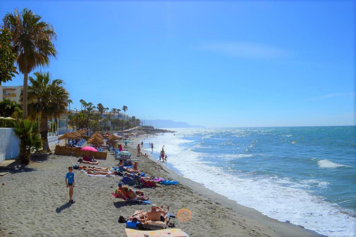 1 Bedroom Beachfront Apartment At Torecilla Beach Nerja Exteriér fotografie